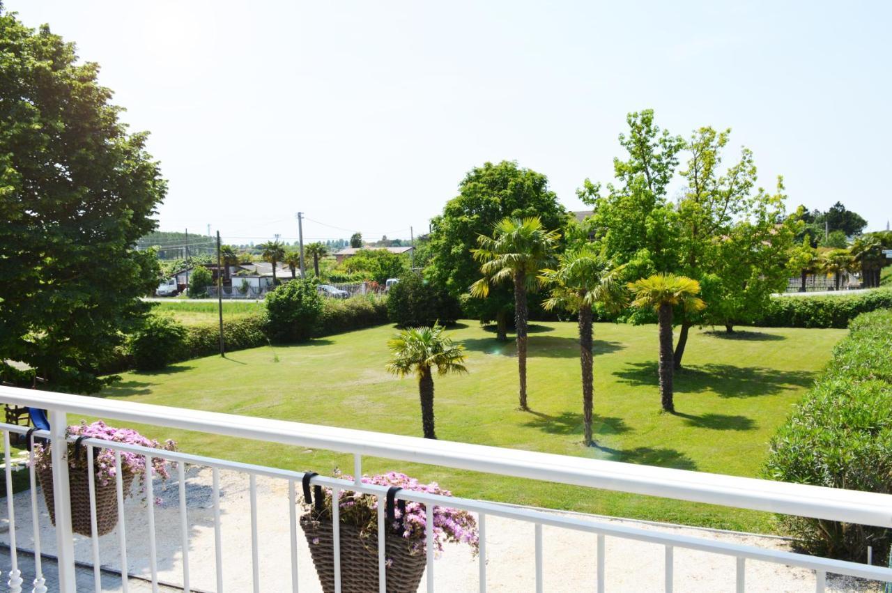 Villa Roma Holidays Jesolo Luaran gambar