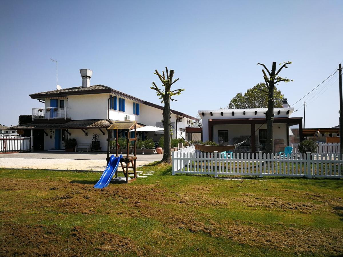 Villa Roma Holidays Jesolo Luaran gambar