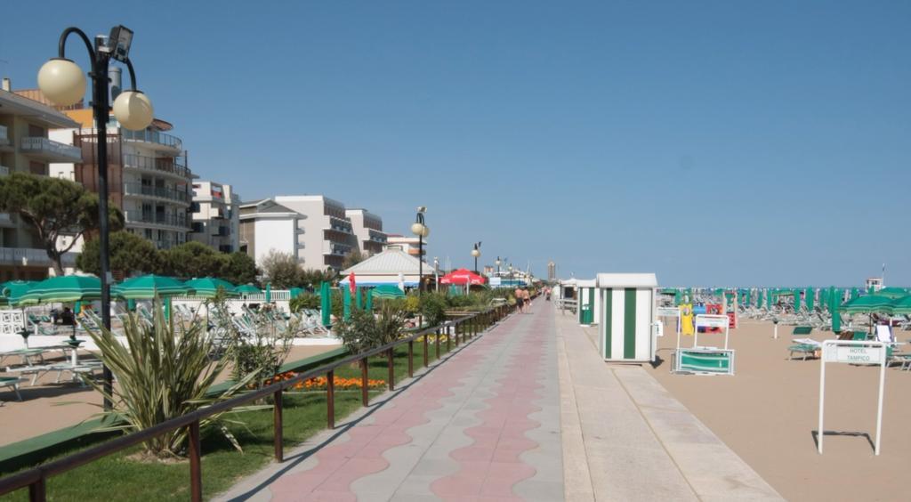 Villa Roma Holidays Jesolo Bilik gambar